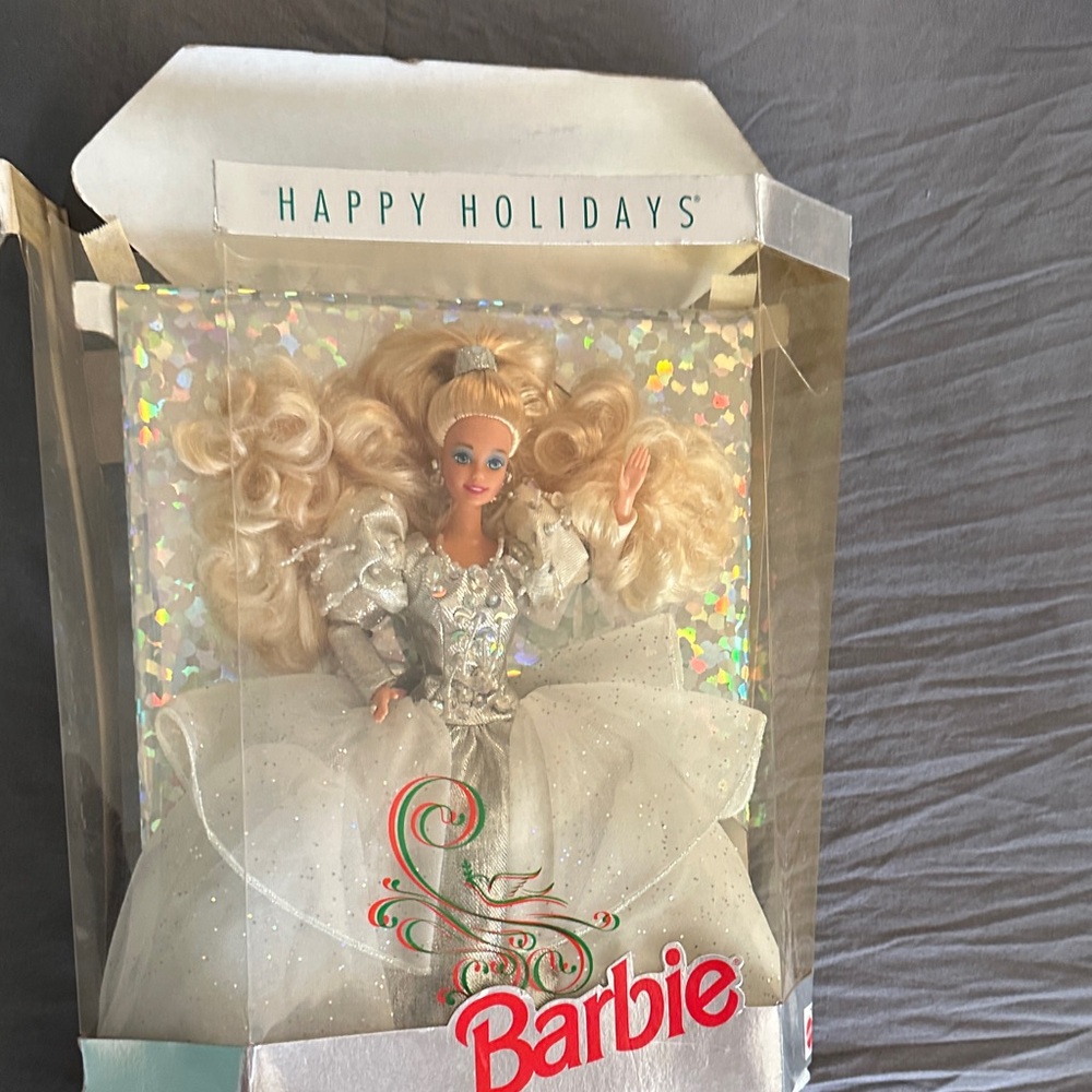 Barbie Holiday Celebration Doll in White and Silver